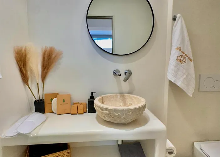 La Vie Est Belle Luxury With Jacuzzi 1 Apartmán