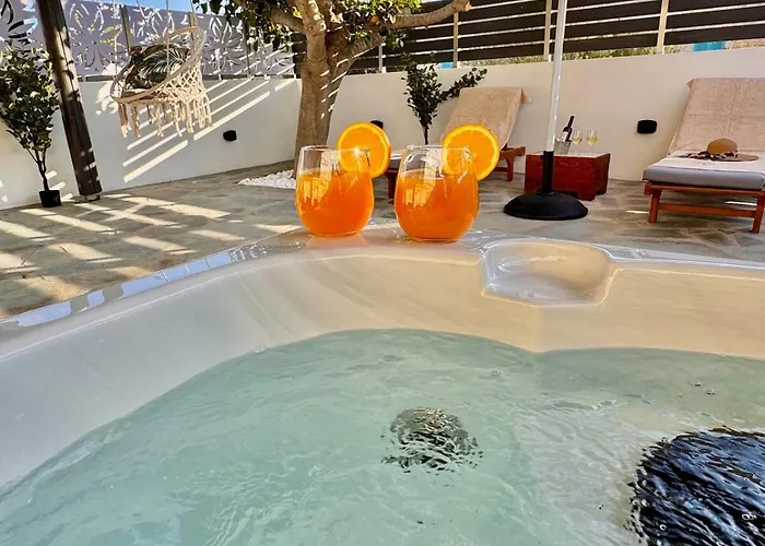 Apartmán La Vie Est Belle Luxury With Jacuzzi 1 *