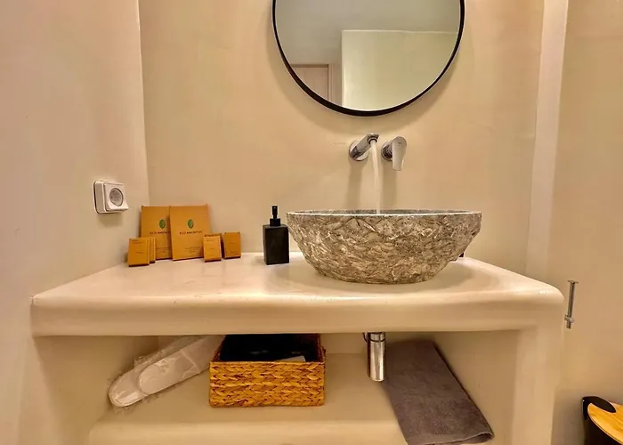 Apartmán La Vie Est Belle Luxury With Jacuzzi 1