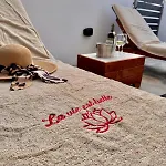 דירה La Vie Est Belle Luxury With Jacuzzi 1 *