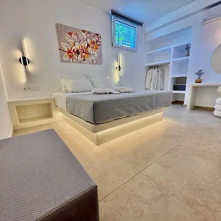 La Vie Est Belle Luxury With Jacuzzi 1 *