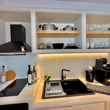 La Vie Est Belle Luxury With Jacuzzi 1 Apartment