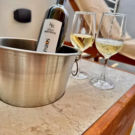 La Vie Est Belle Luxury With Jacuzzi 1 Pounda