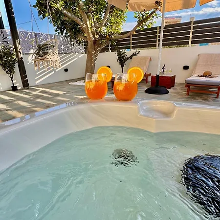 Apartamento La Vie Est Belle Luxury With Jacuzzi 1 *