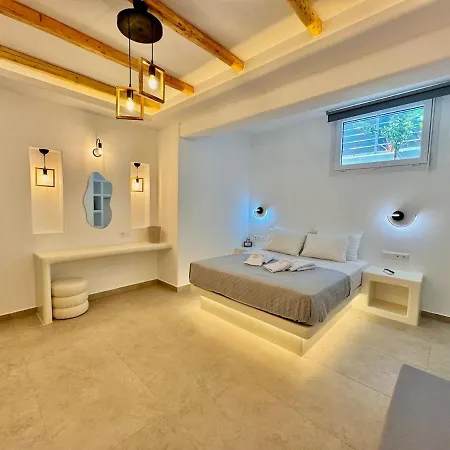 Apartment La Vie Est Belle Luxury With Jacuzzi 1 *