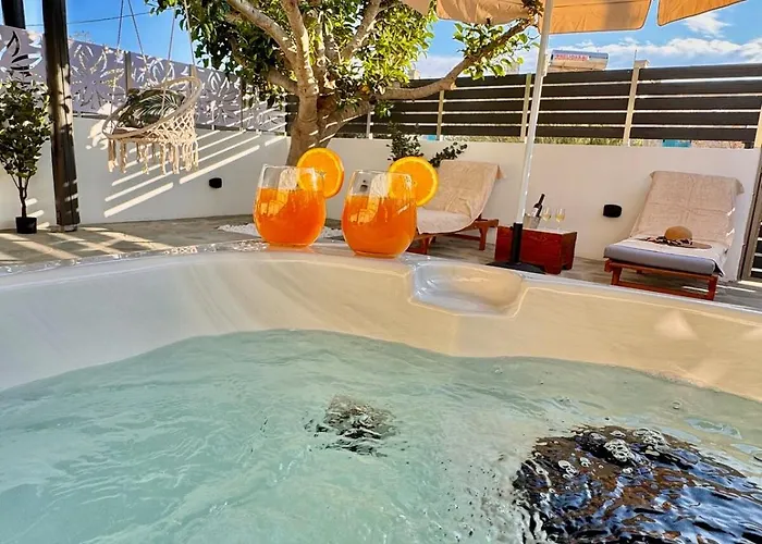 Apartmán La Vie Est Belle Luxury With Jacuzzi 1 *