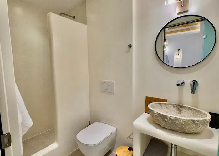 La Vie Est Belle Luxury With Jacuzzi 1 Apartmán