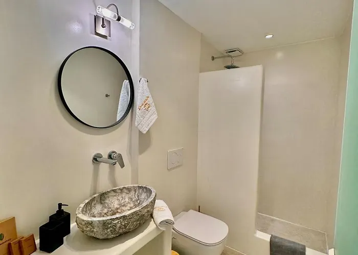 Apartmán La Vie Est Belle Luxury With Jacuzzi 1